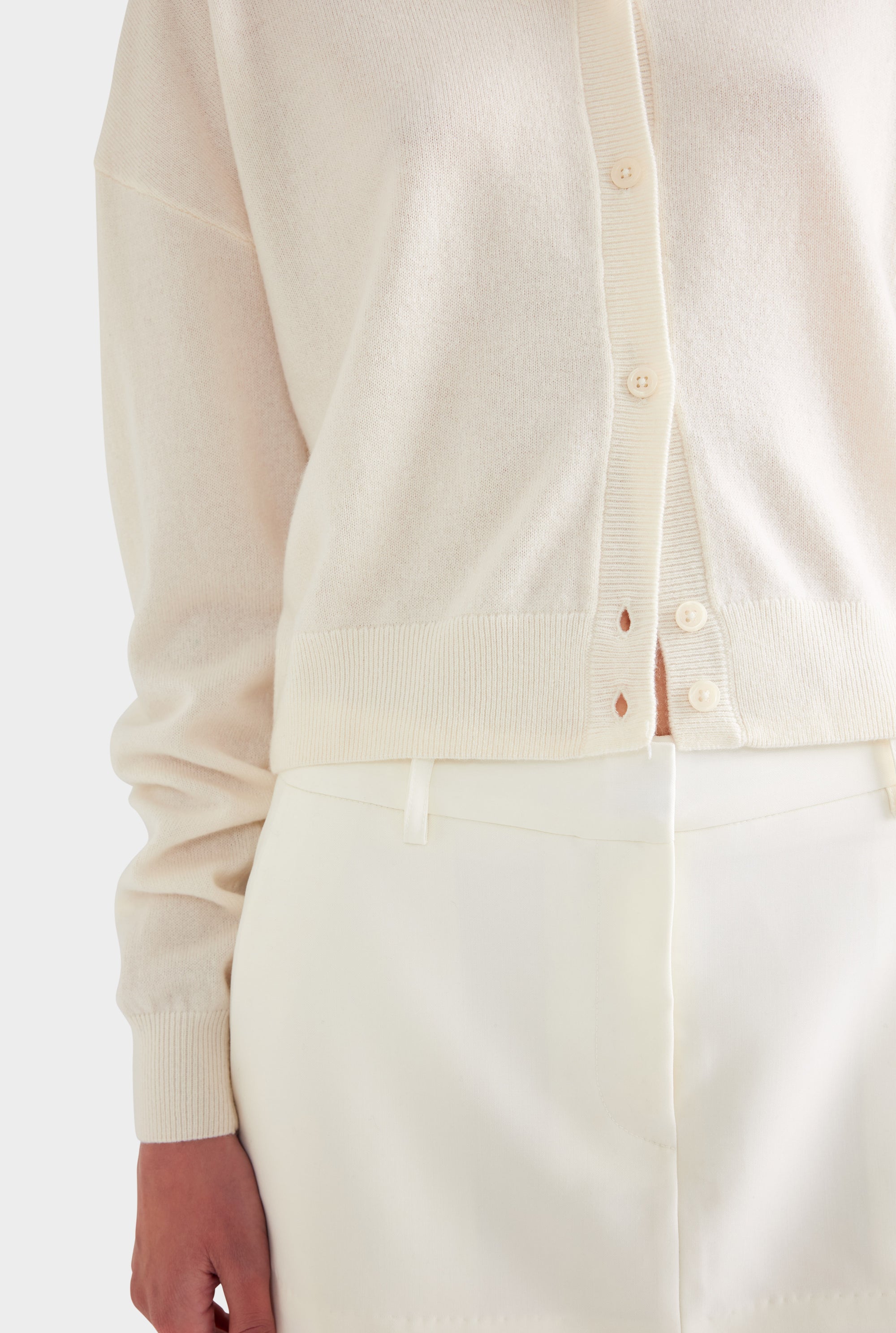 Dropshoulder Cashmere Cardigan - Off White