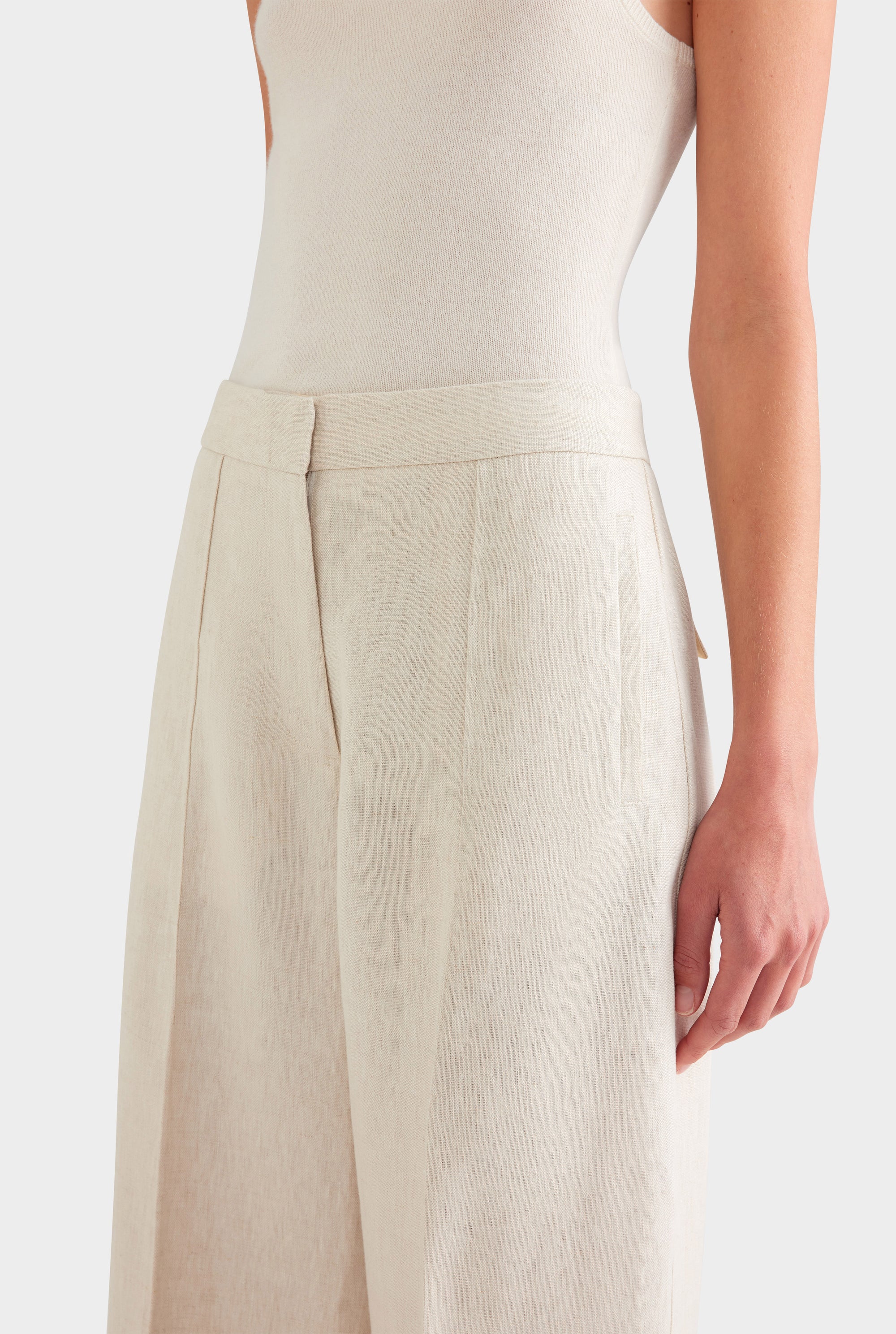 Panelled Linen Pant - Sand