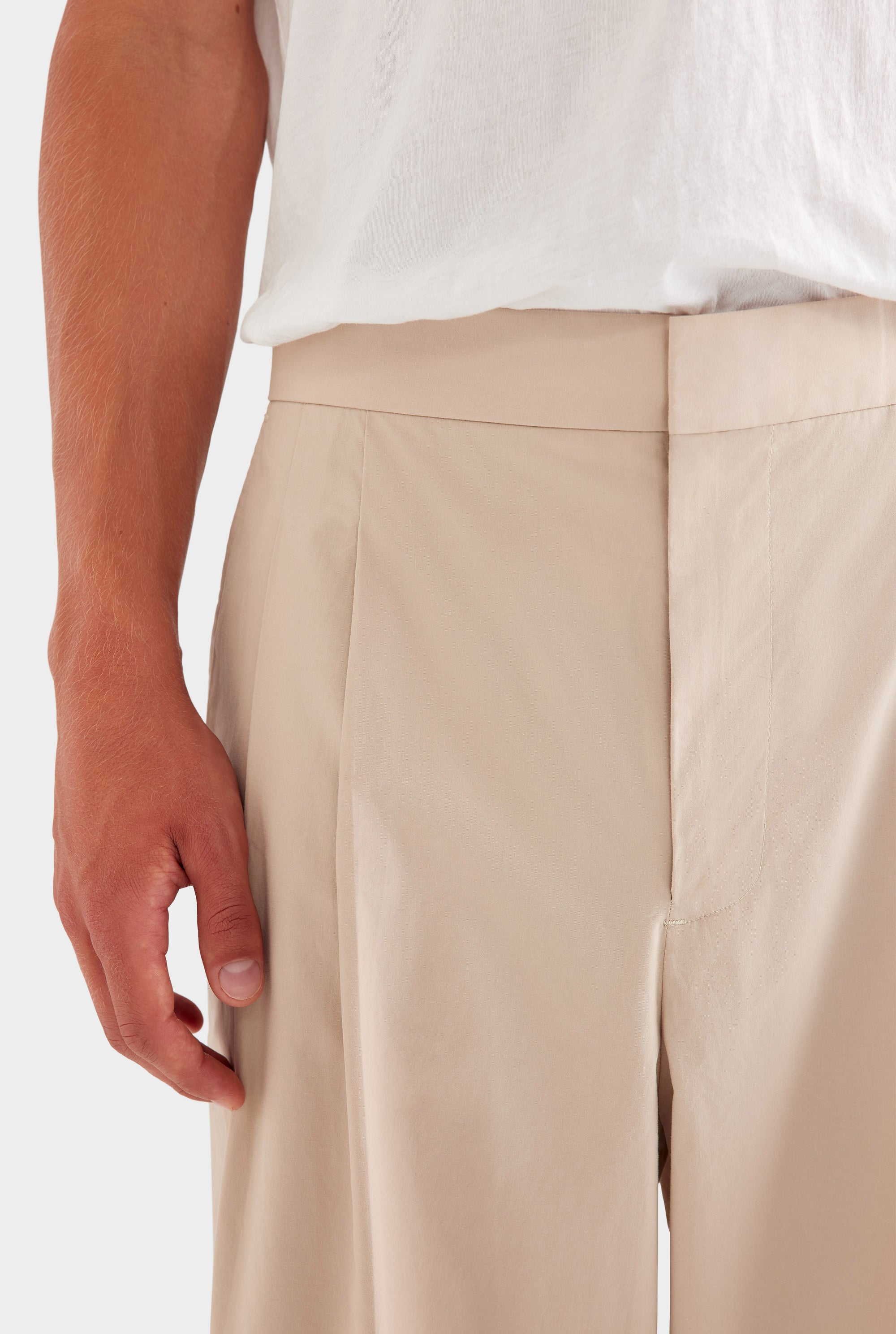 Pleated Poplin Trouser - Light Taupe