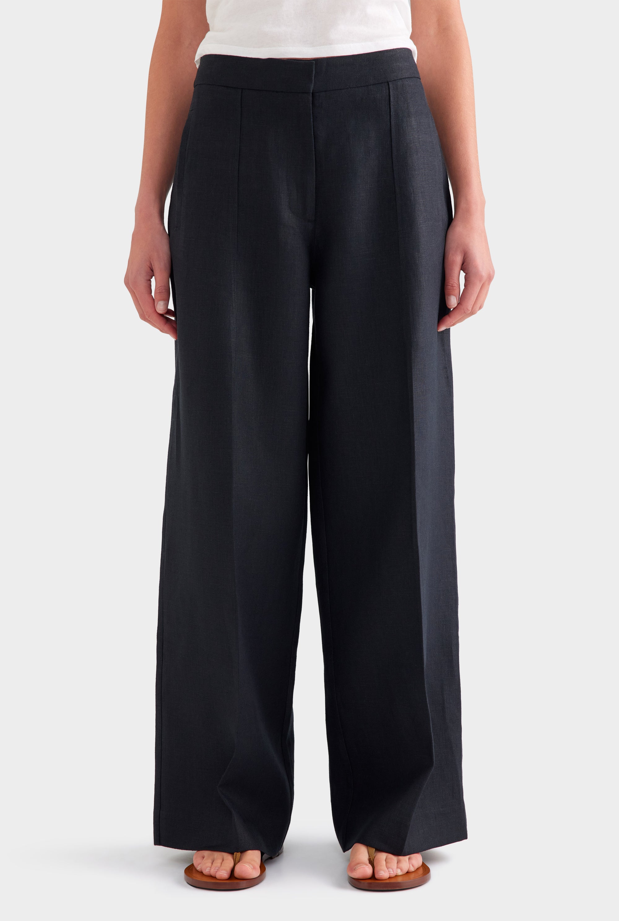 Panelled Linen Pant - Black