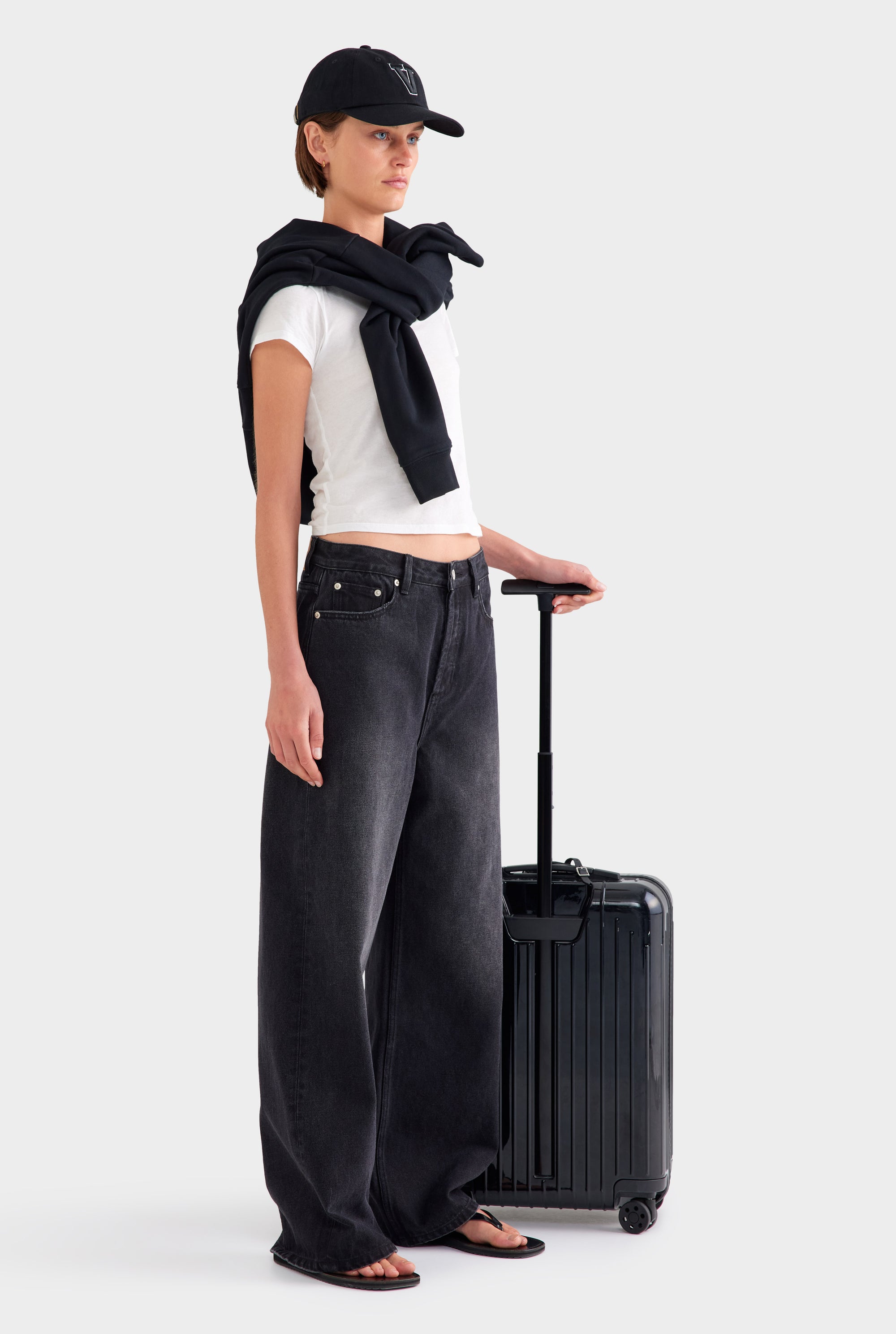 Relaxed Low Rise Denim Jean - Washed Black