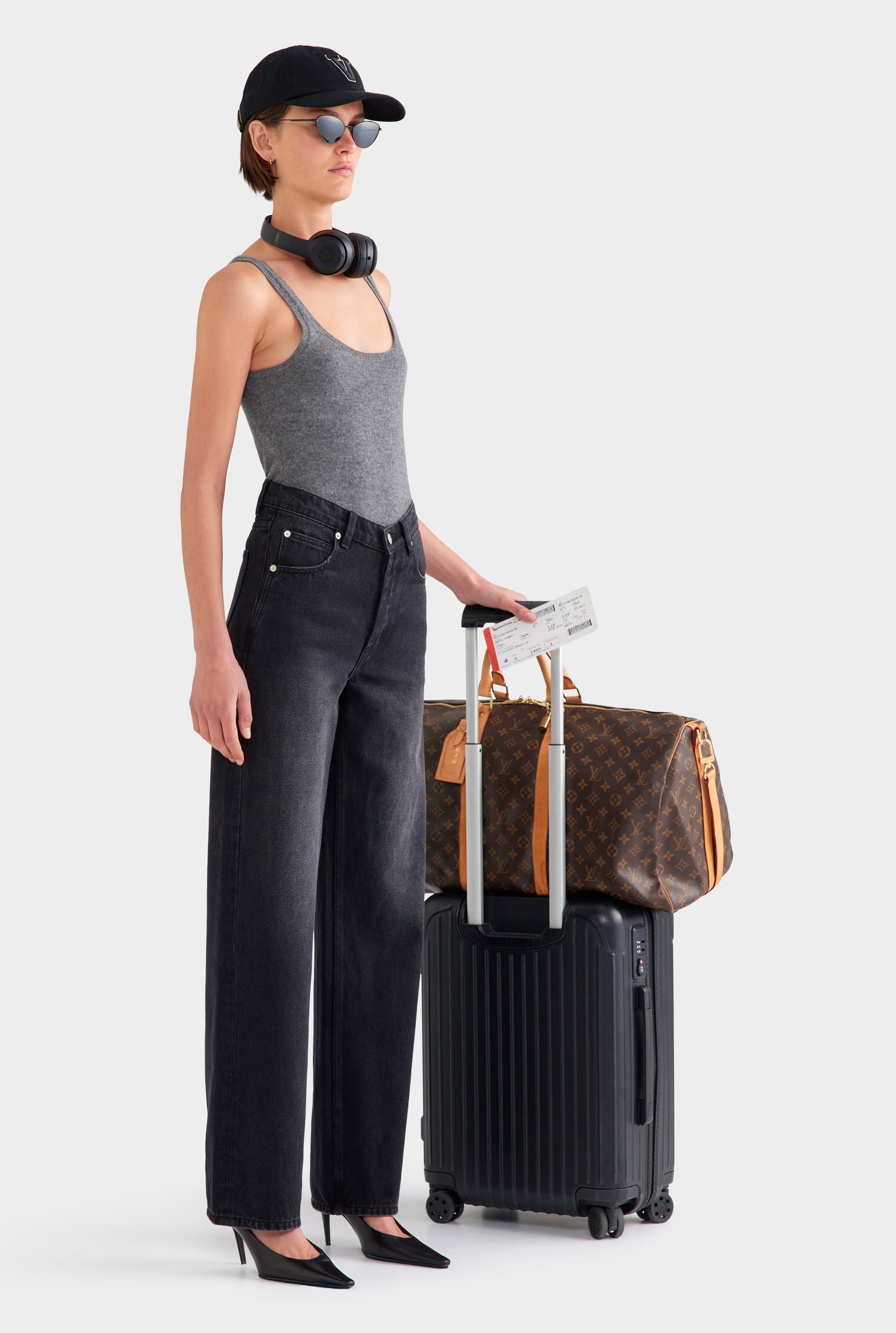 V Front Denim Jean - Washed Black