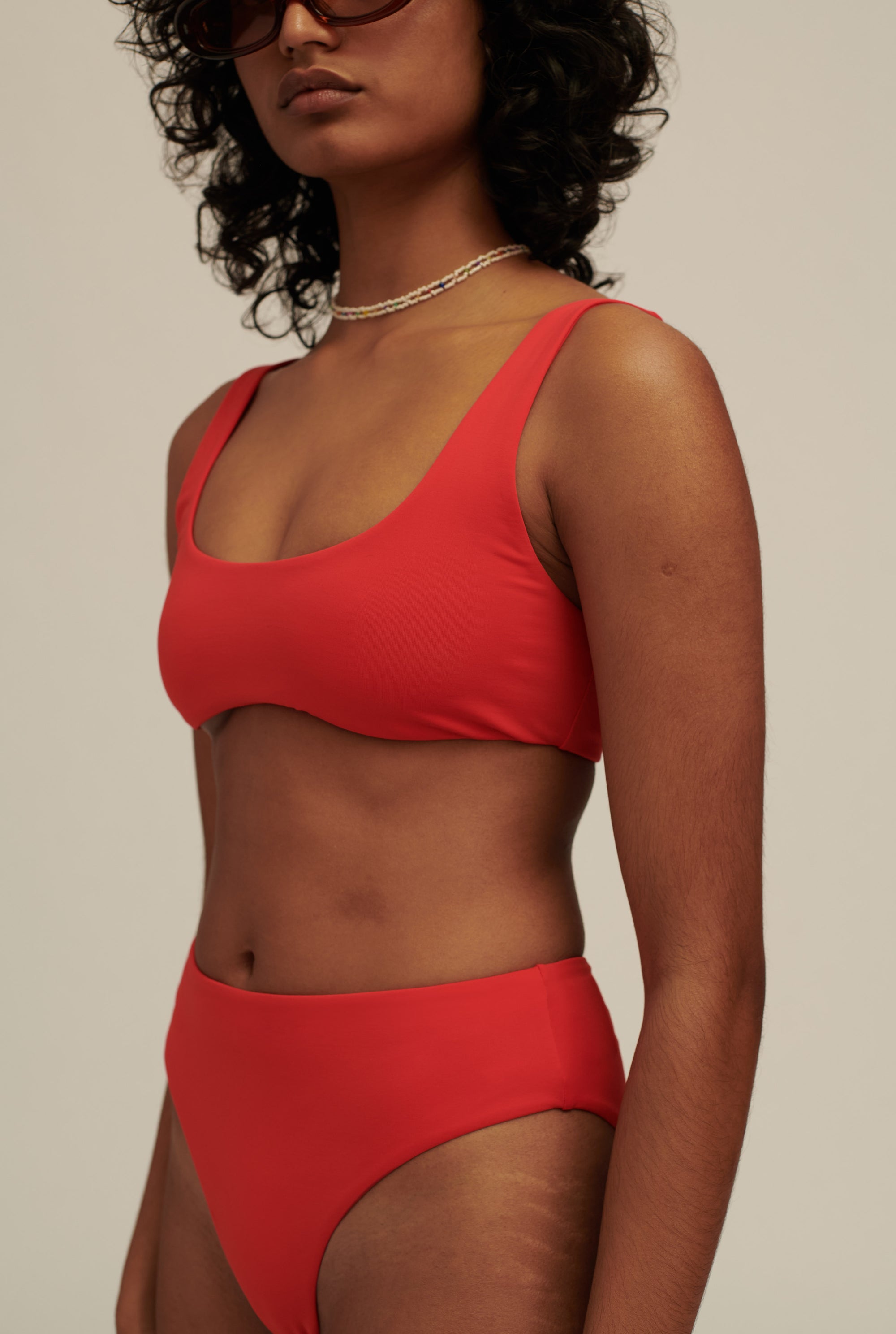 Scoop Neck Crop - Red