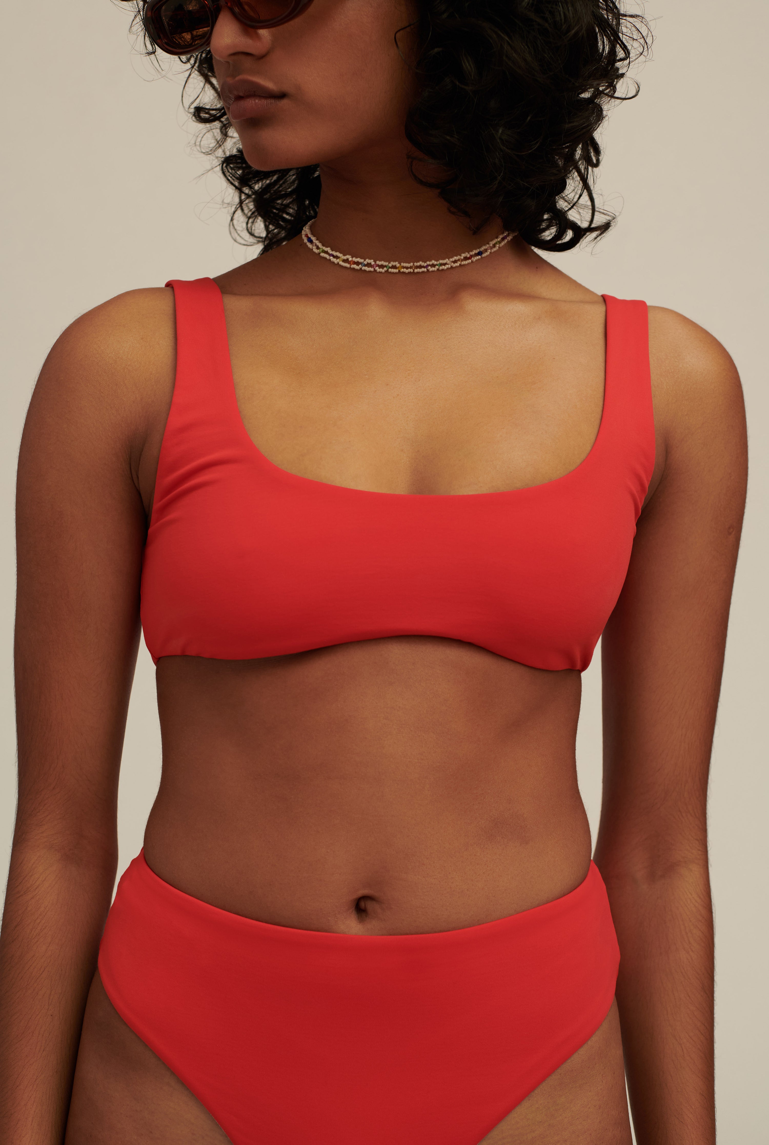 Scoop Neck Crop - Red