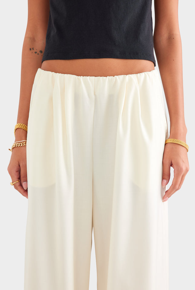 Relaxed Wool Wide Leg Trouser - Cream
