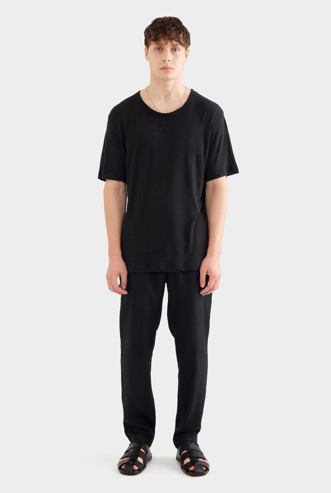 Coverstitch Linen T-Shirt - Black