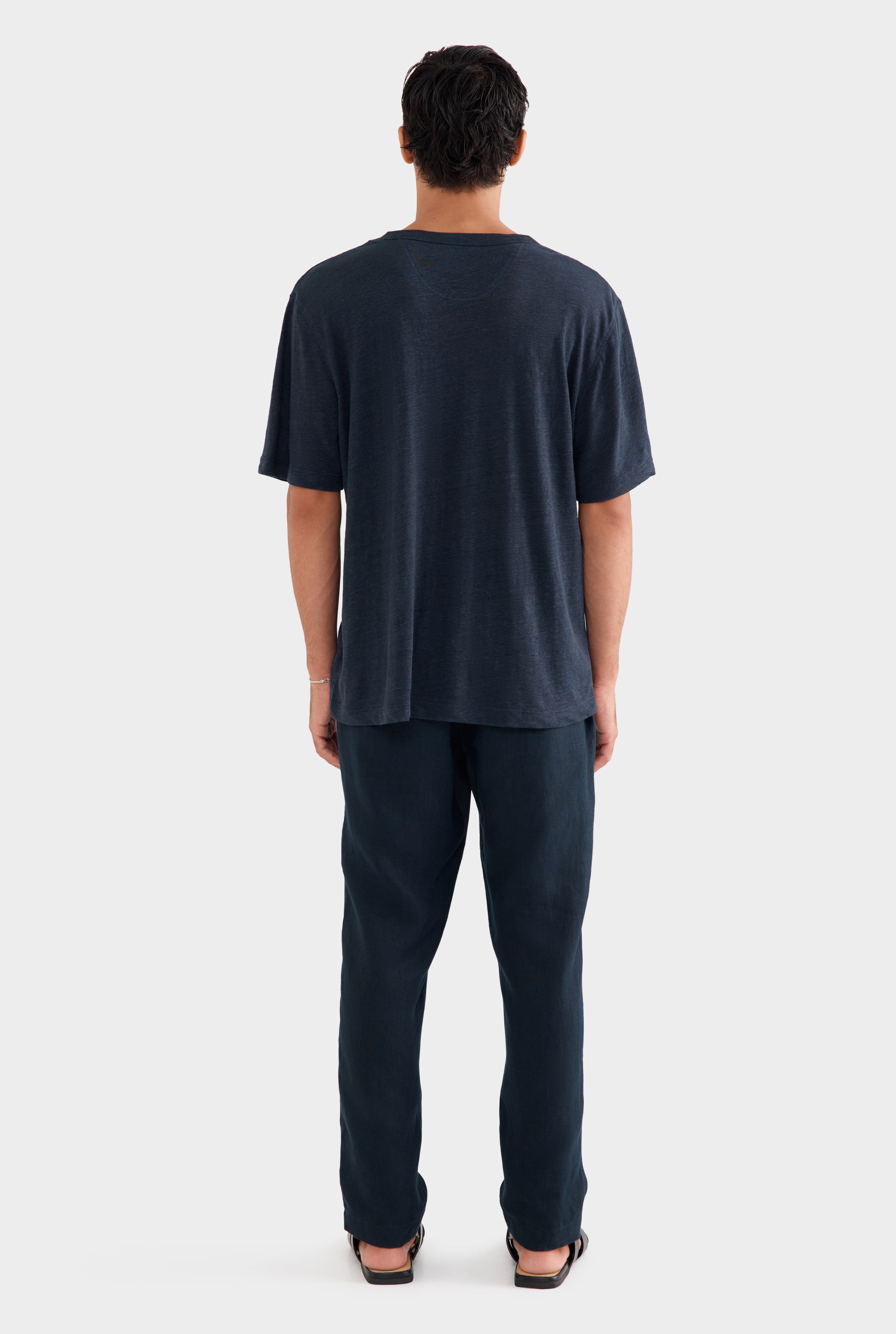 Coverstitch Linen T-Shirt - Navy