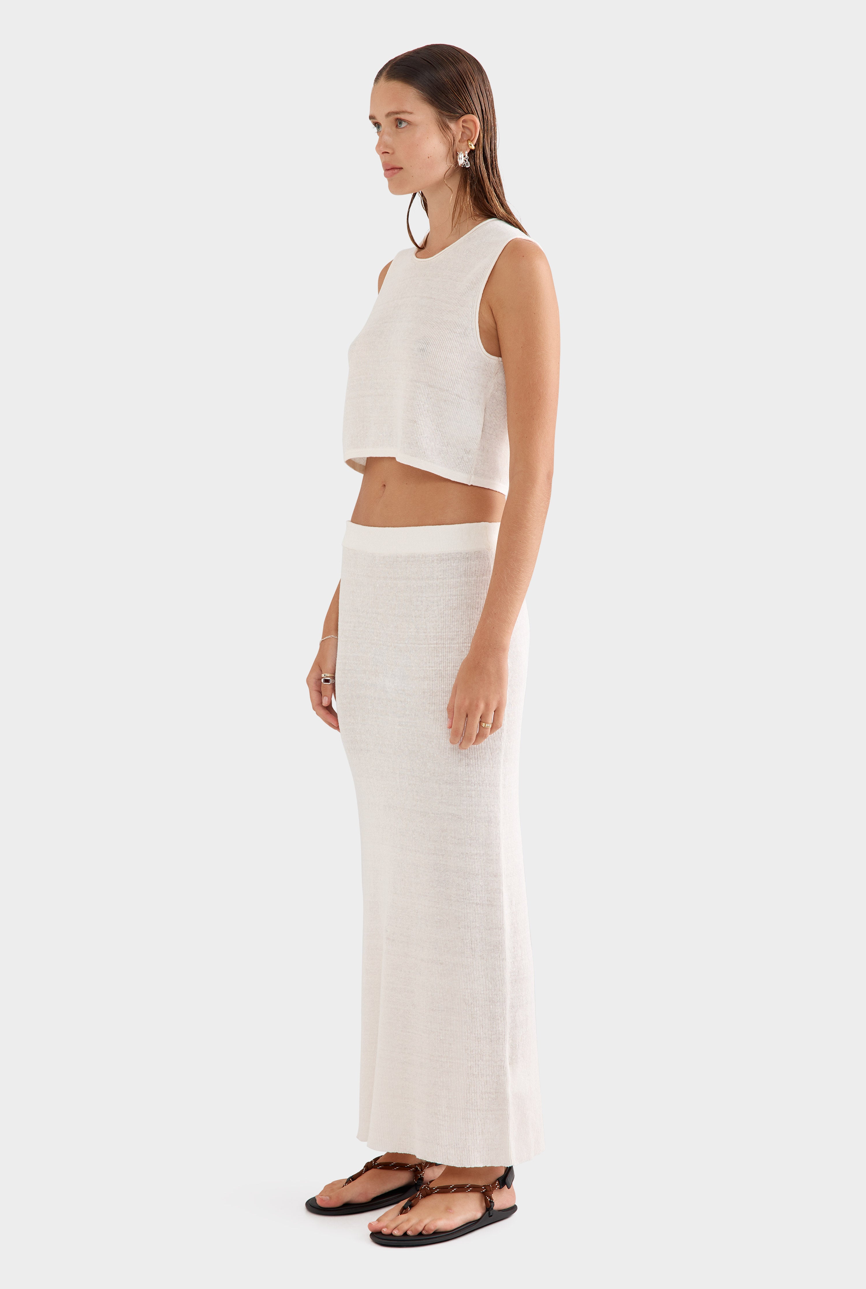 Rib Knitted Cropped Tank 2.0 - Off White