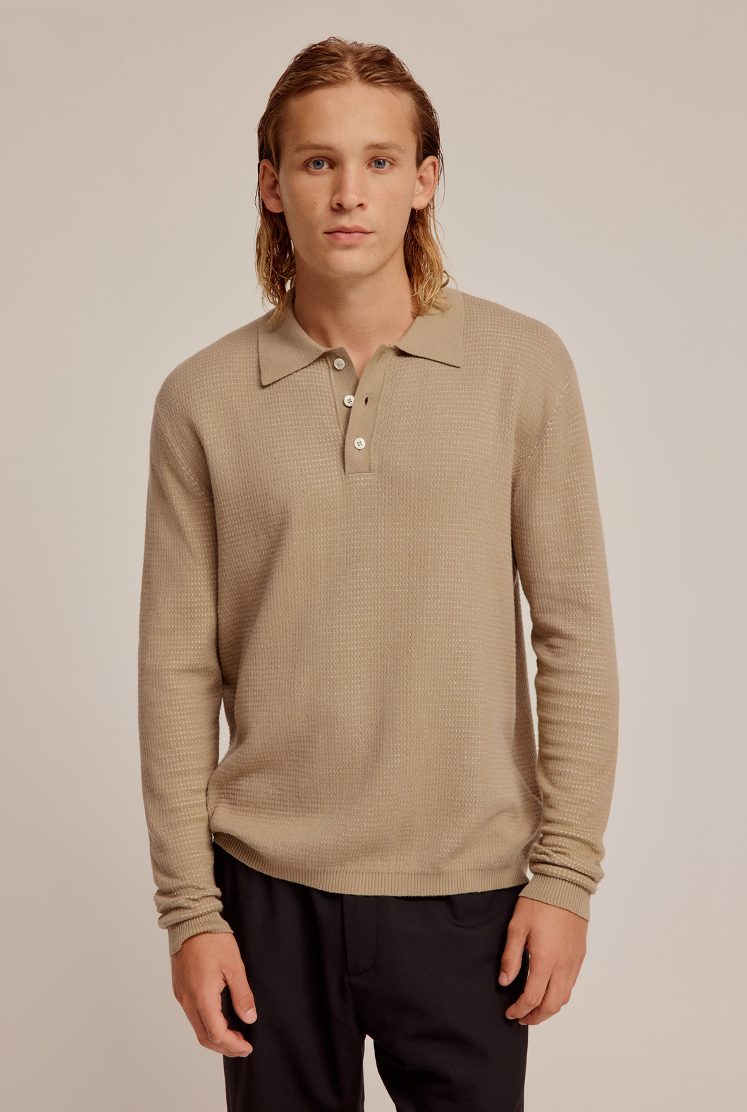 Long Sleeve Textured Cotton Knit Polo - Walnut/Cream