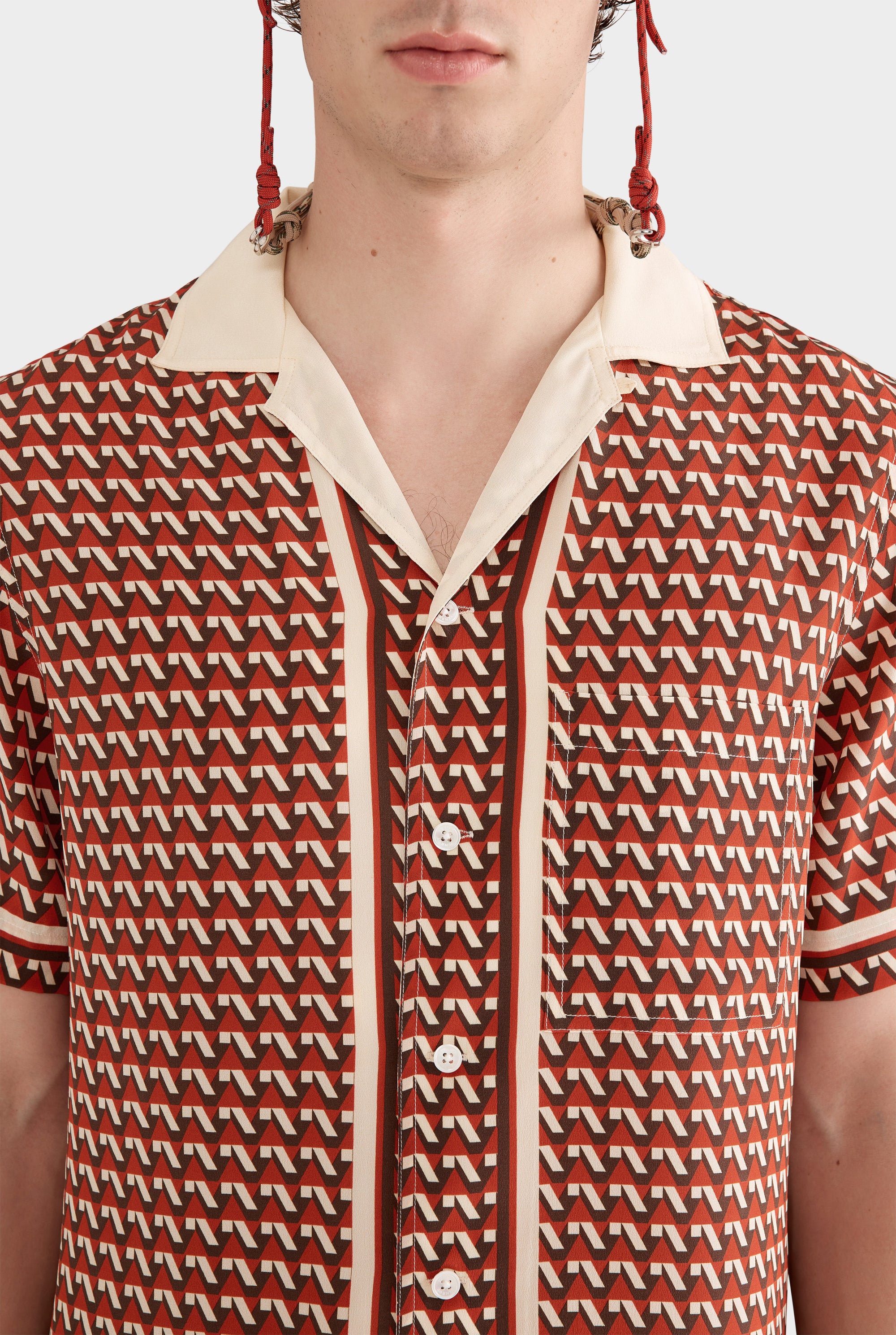 Flat Hem Short Sleeve Silk Camp Collar Shirt - Cocoa/Red V Monogram