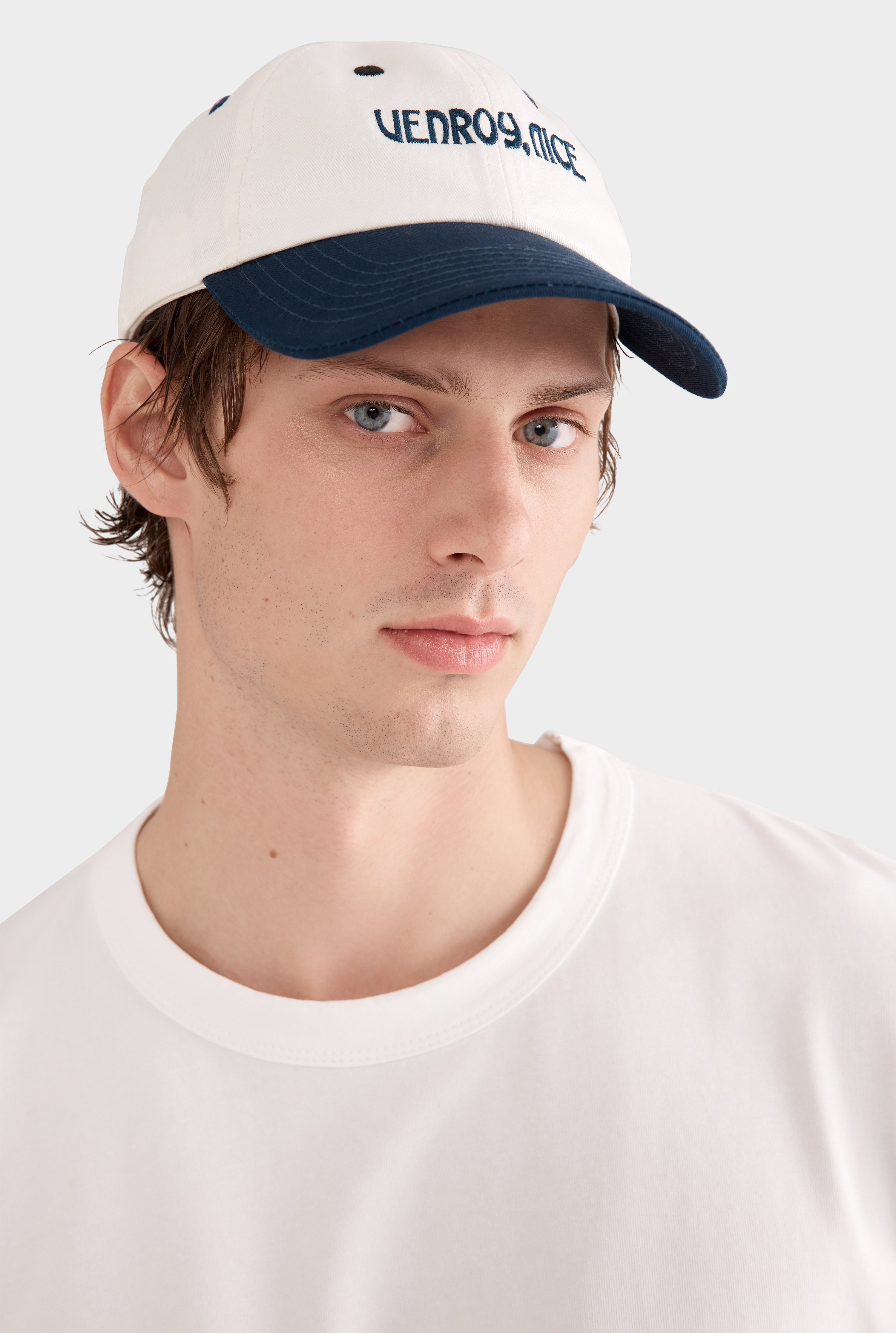 Nice Cotton Logo Cap - Off White/Navy