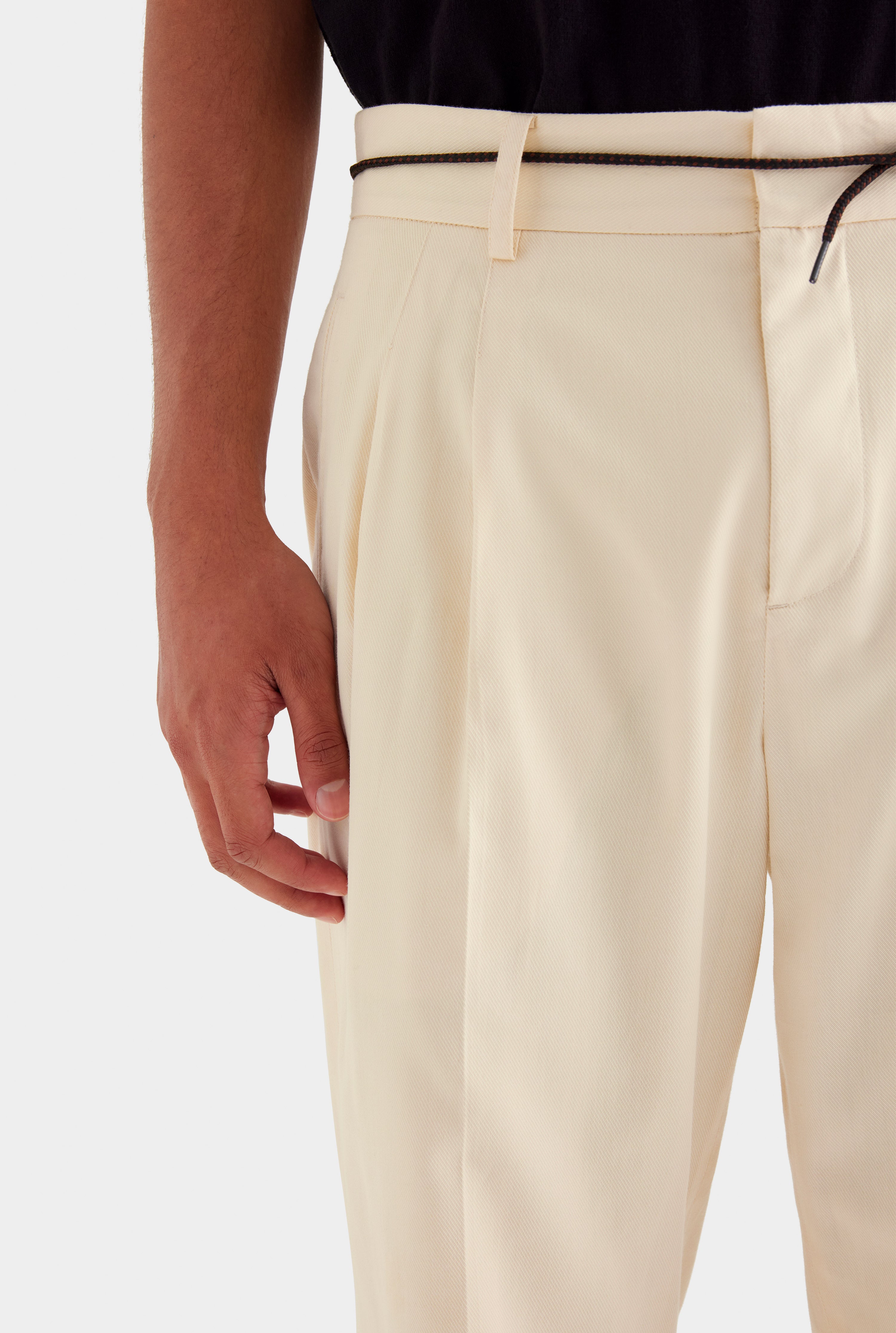 Tailored Pleat Trouser - Cream