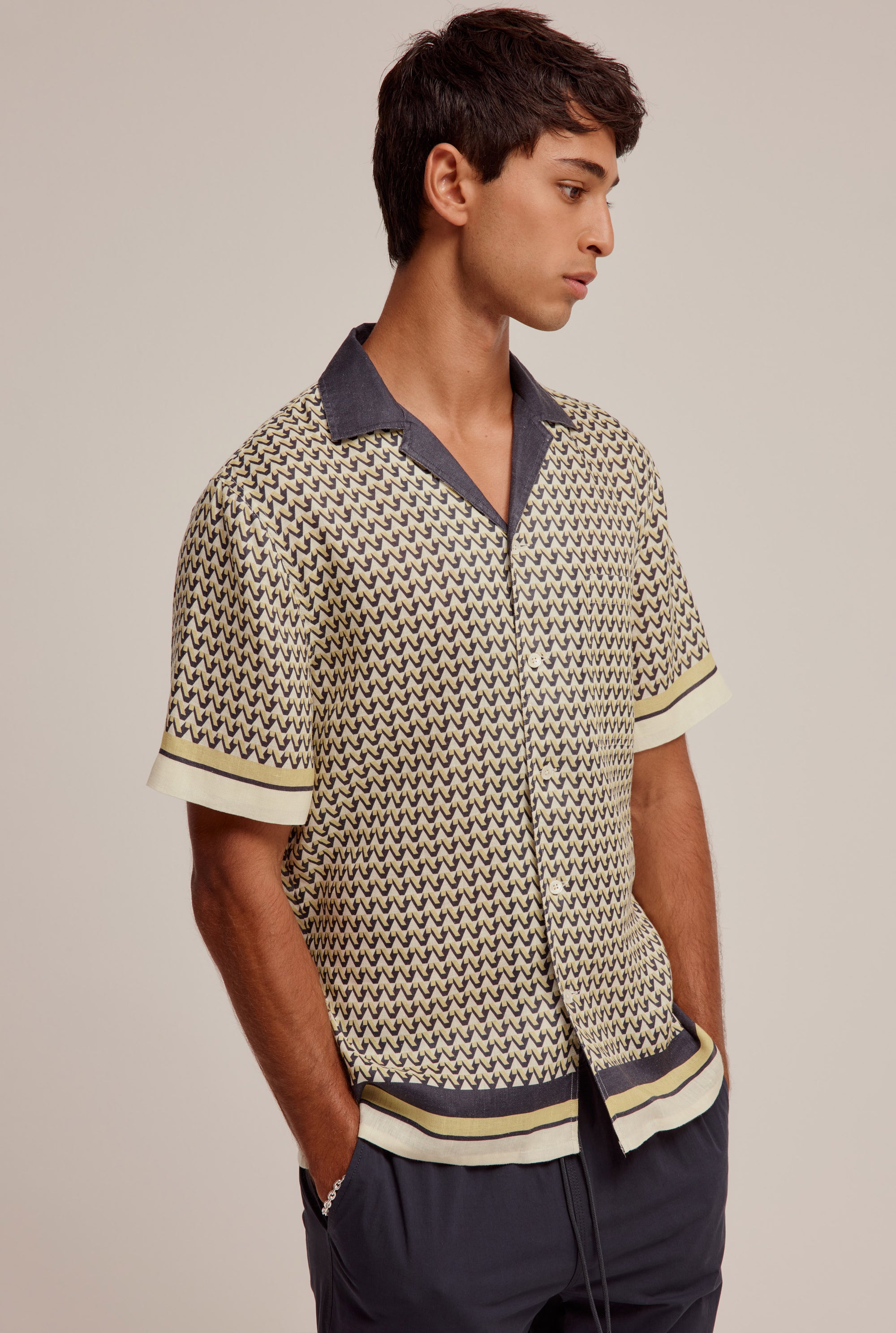 Printed Short Sleeve Linen Camp Collar Shirt - Graphite/Dusty Yellow V Monogram