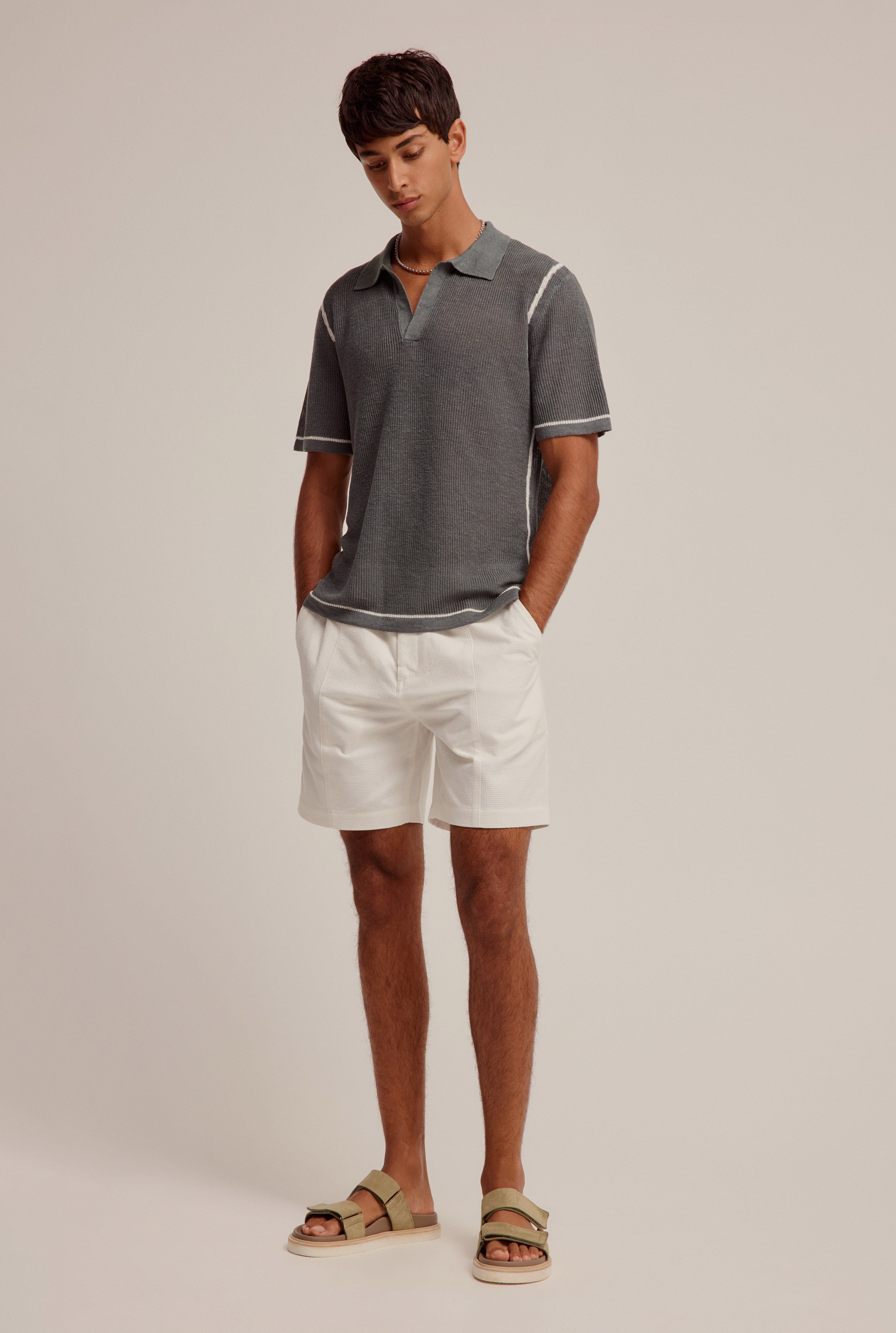 Textured Seam Detail Short - Off White