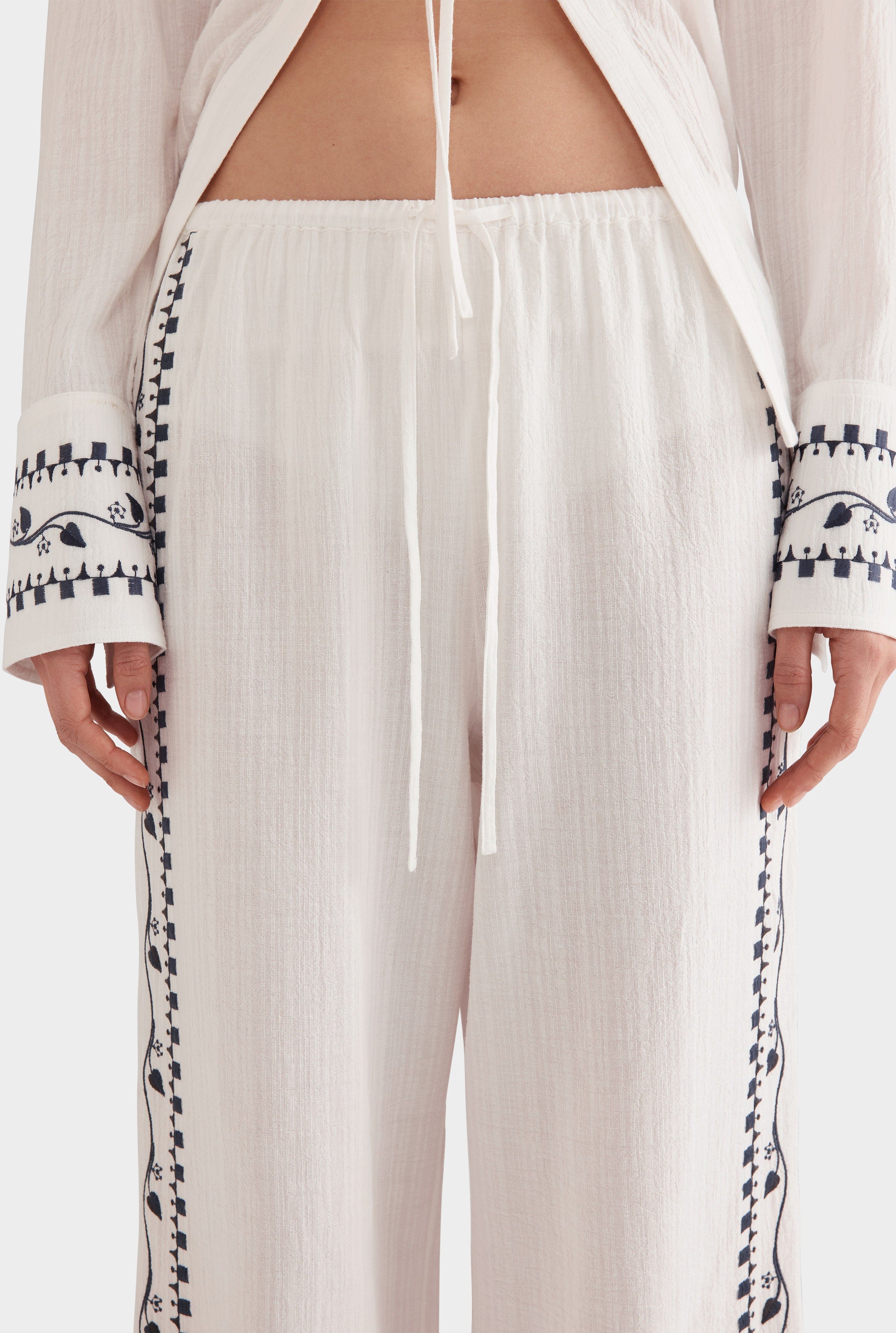 Embroidered Cotton Drawstring Pant - Off White/Ditsy Floral Embroidery