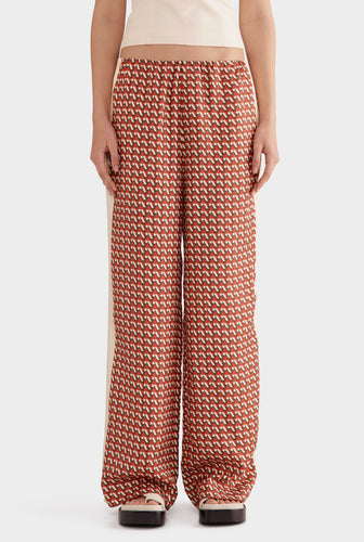 Silk Relaxed Pant - Cocoa/Red V Monogram