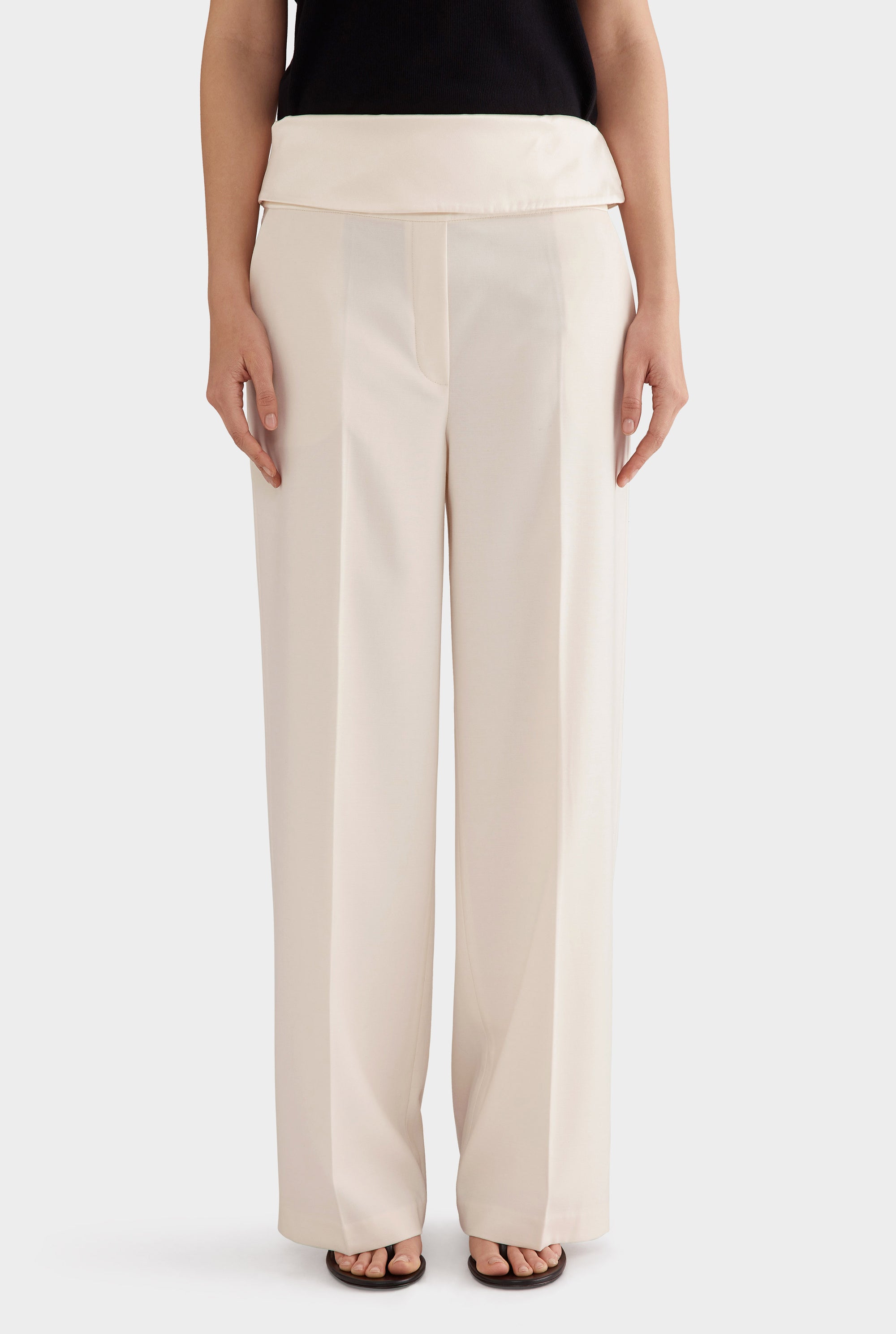 Silk Cummerbund Wool Pant - Cream