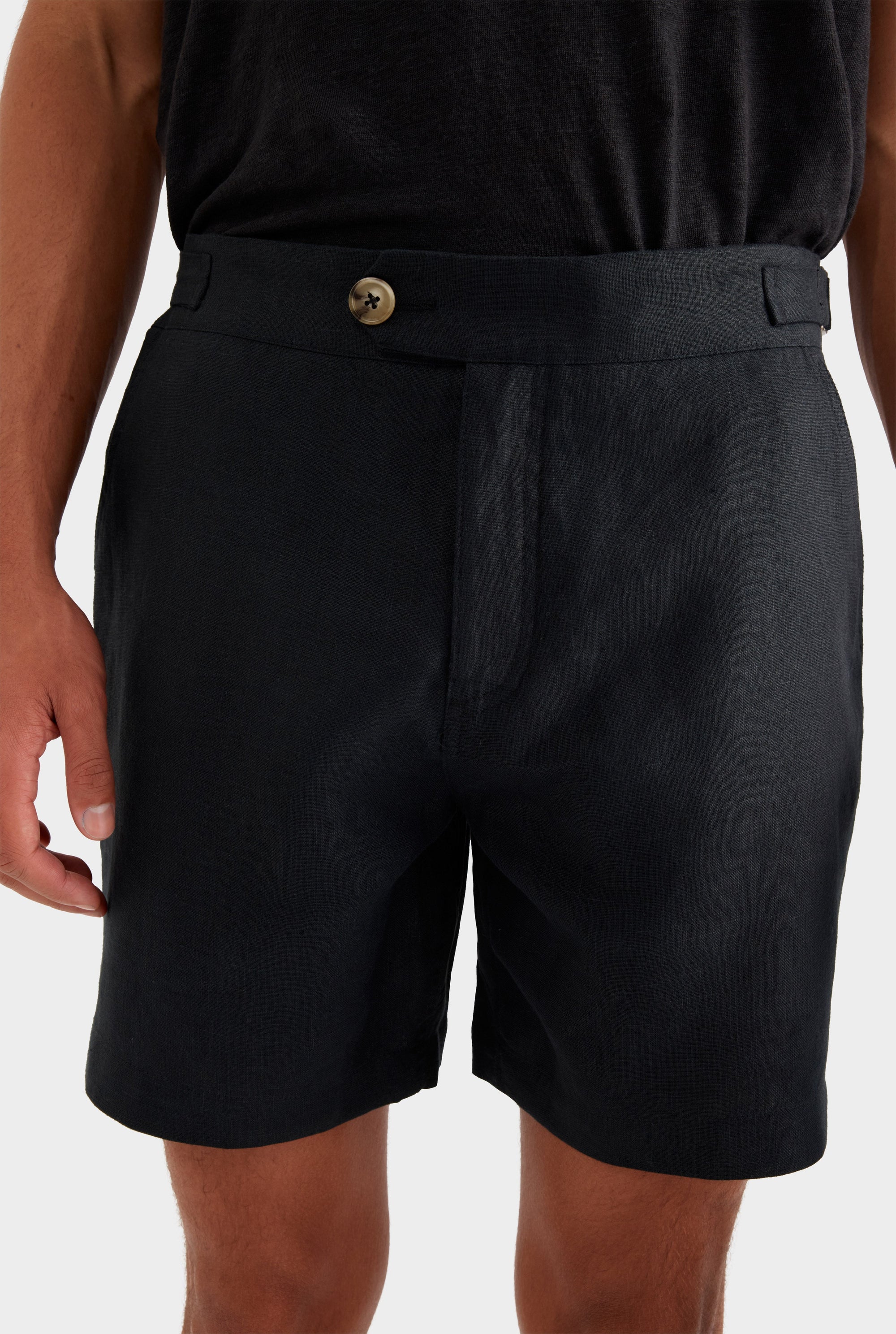 Side Tab Short - Black