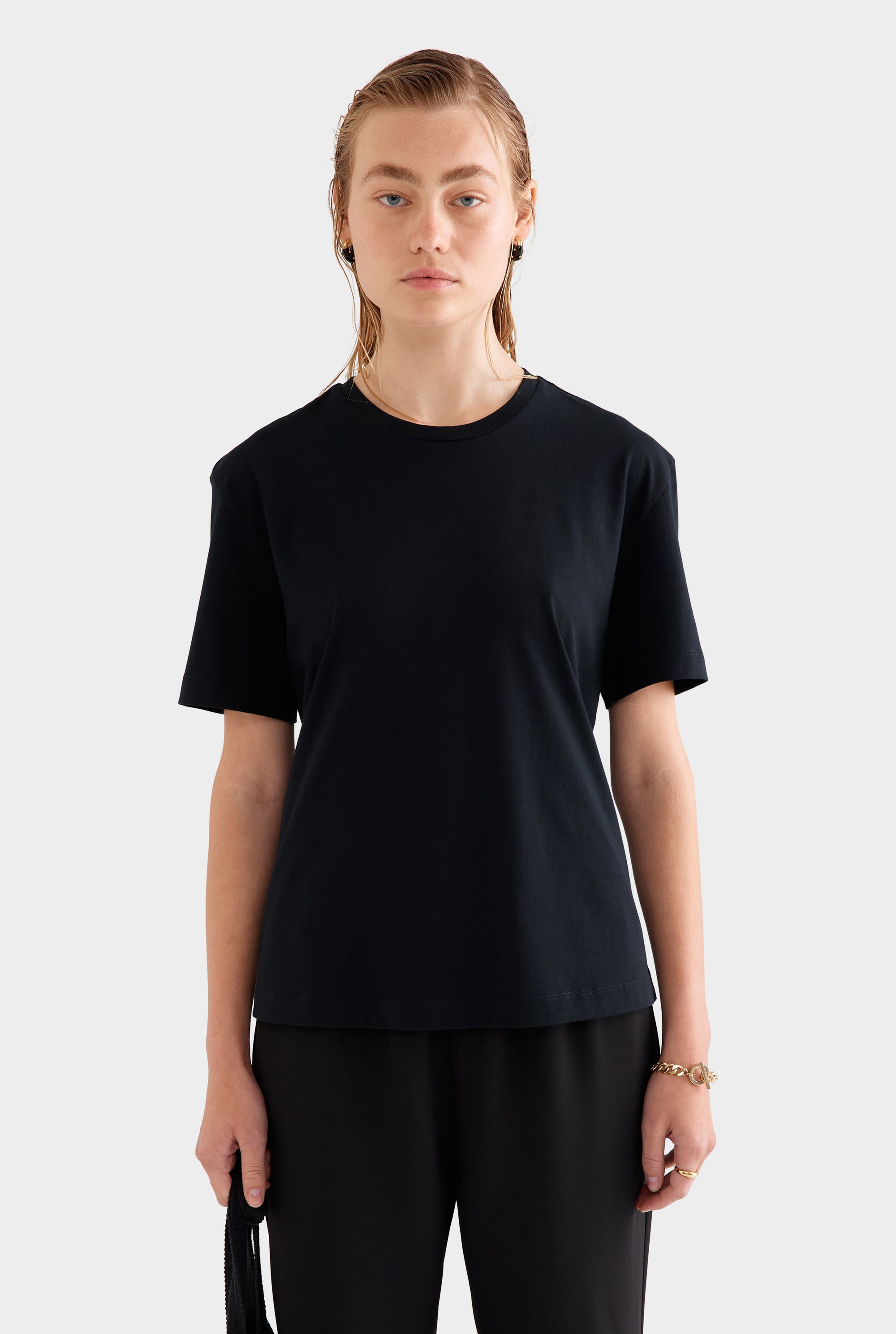 Relaxed Tee -  Black