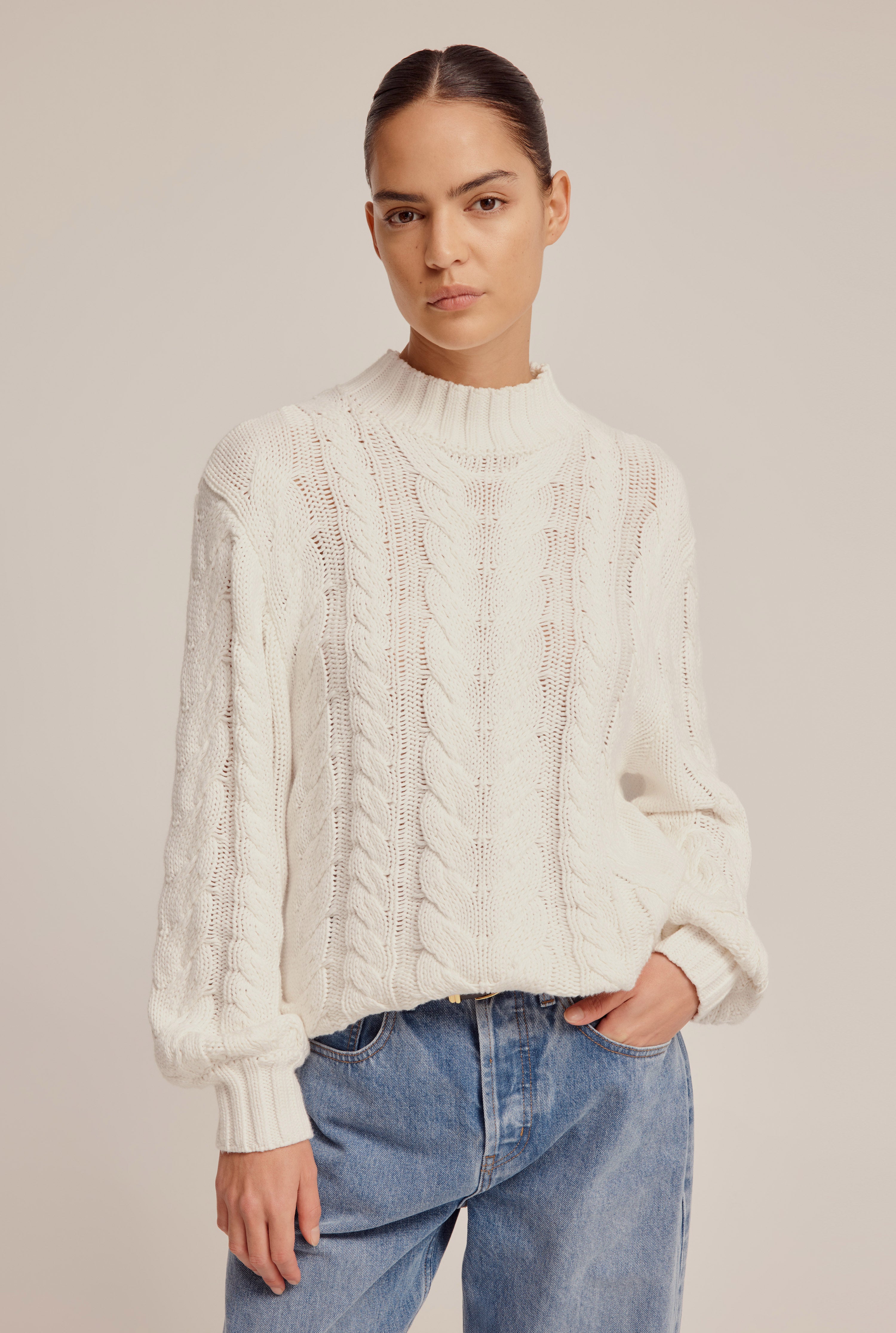 Cotton Cashmere Cable Knit Sweater - Off White