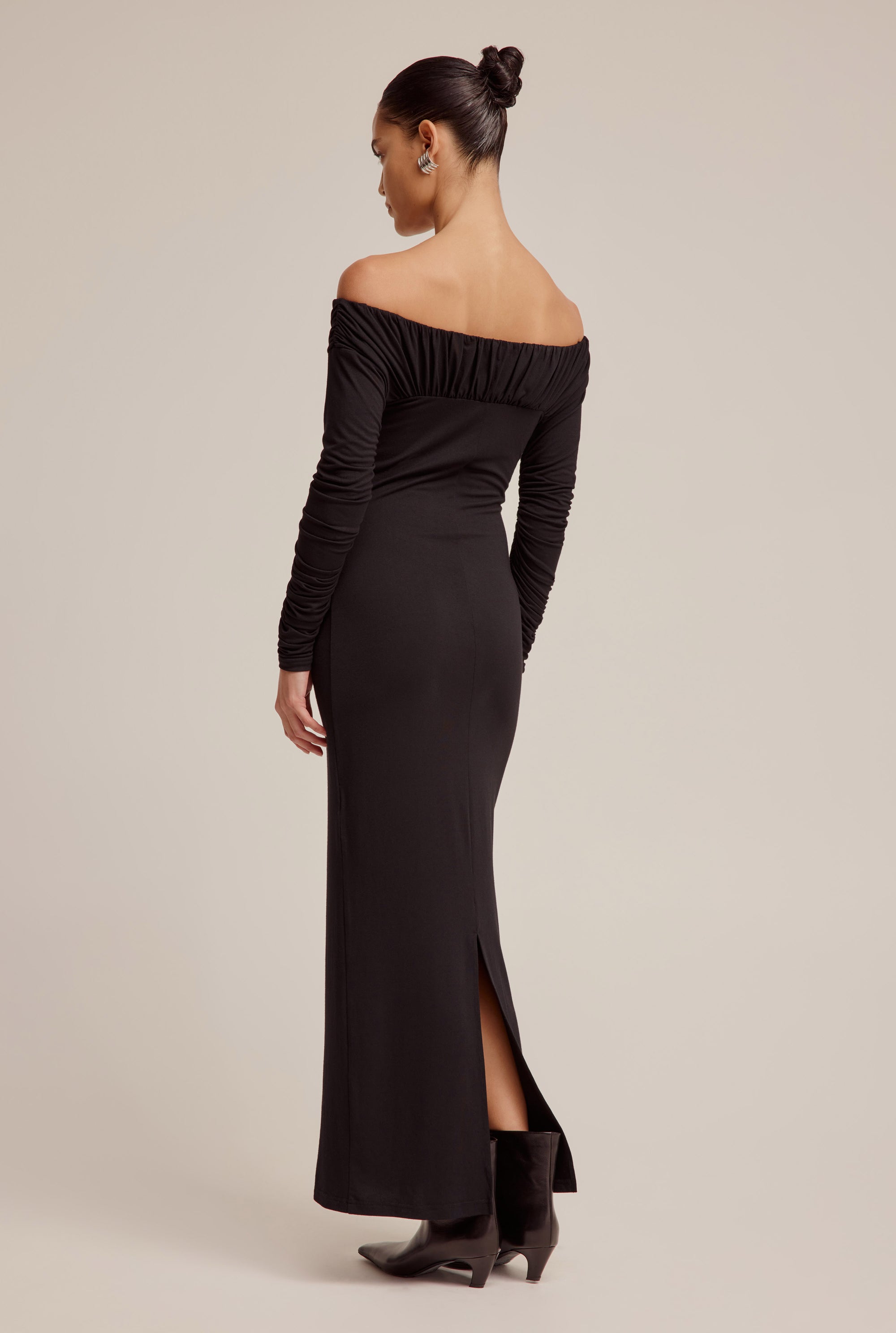 Off Shoulder Ruched Jersey Dress - Black